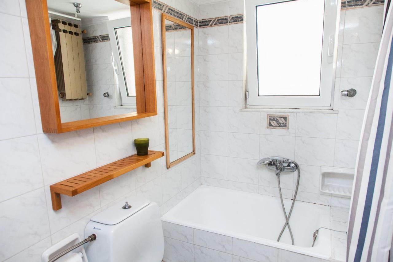 Amazing Apartment With View! Pireus Eksteriør bilde