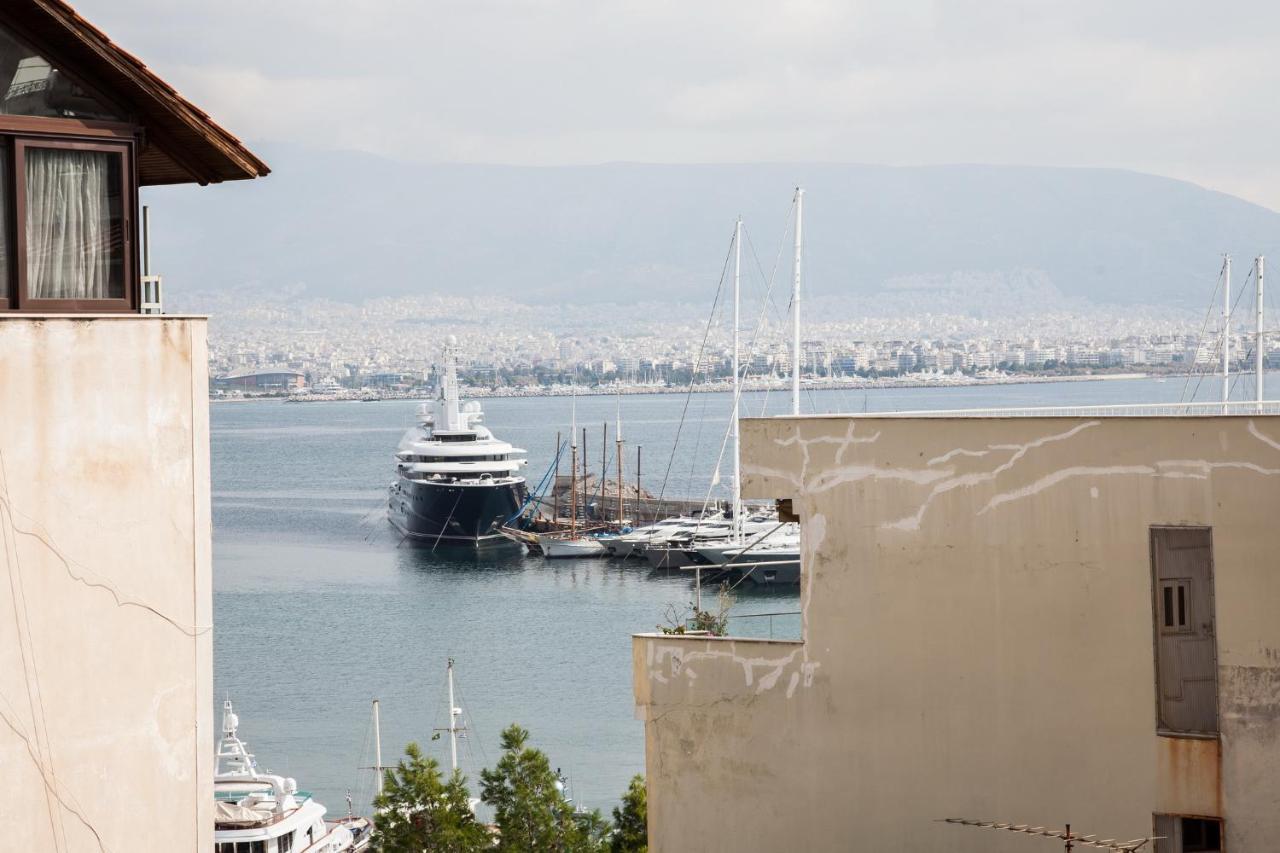 Amazing Apartment With View! Pireus Eksteriør bilde