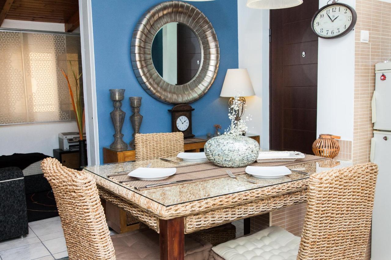 Amazing Apartment With View! Pireus Eksteriør bilde